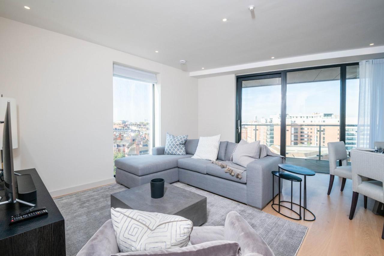 Luxurious Victoria By The Apollo Theatre By Underthedoormat Londres