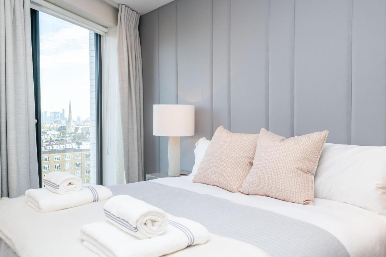 Luxurious Victoria By The Apollo Theatre By Underthedoormat Apartamento